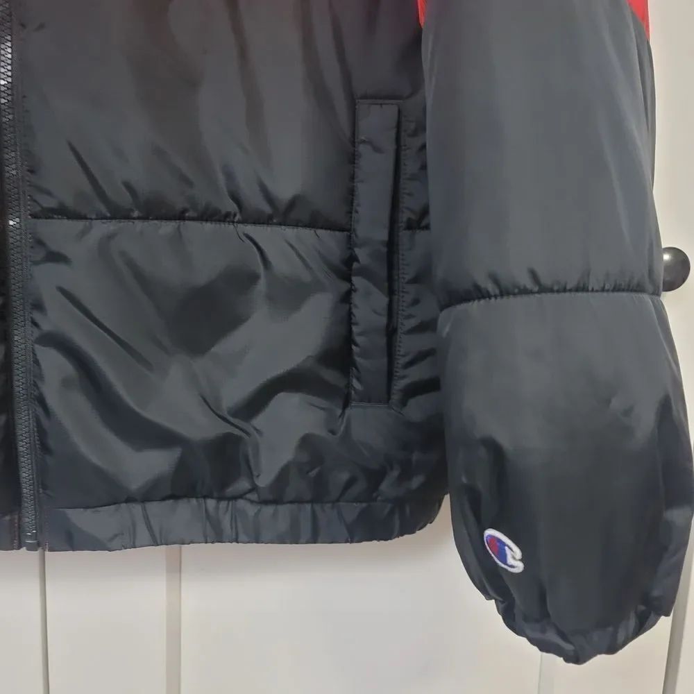 Champion Men's Stadium Colorblocked Red and Black Puffer Jacket, Large - Picture 3 of 9